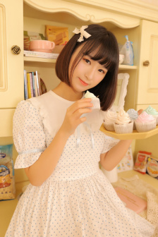 农场主的三个女儿在线观看完整视频憨豆